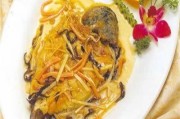 如何制作地道浙江菜-卤瓜氽黄鱼