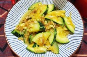 南瓜炒虾米的做法及制作技巧，浙江菜经典家常菜