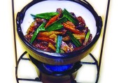 如何制作正宗粤菜羔烧羊肉-详细步骤与技巧