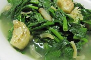如何制作经典粤菜-蒜子瑶柱豆苗