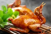 如何制作正宗粤式脆皮乳鸽？详细步骤与技巧分享