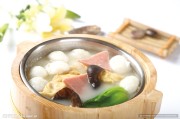如何制作经典南通菜-烩鱼香肉圆
