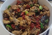 如何制作地道浙江菜-鲜莲炒子鸡？完整菜谱与技巧分享