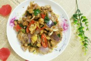 如何制作正宗浙江菜-葱爆兔肉