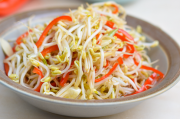 如何制作美味的浙江菜-熘豆芽