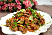 如何制作正宗浙江菜-孜然羊肉