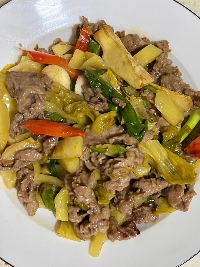 酸菜牛肉