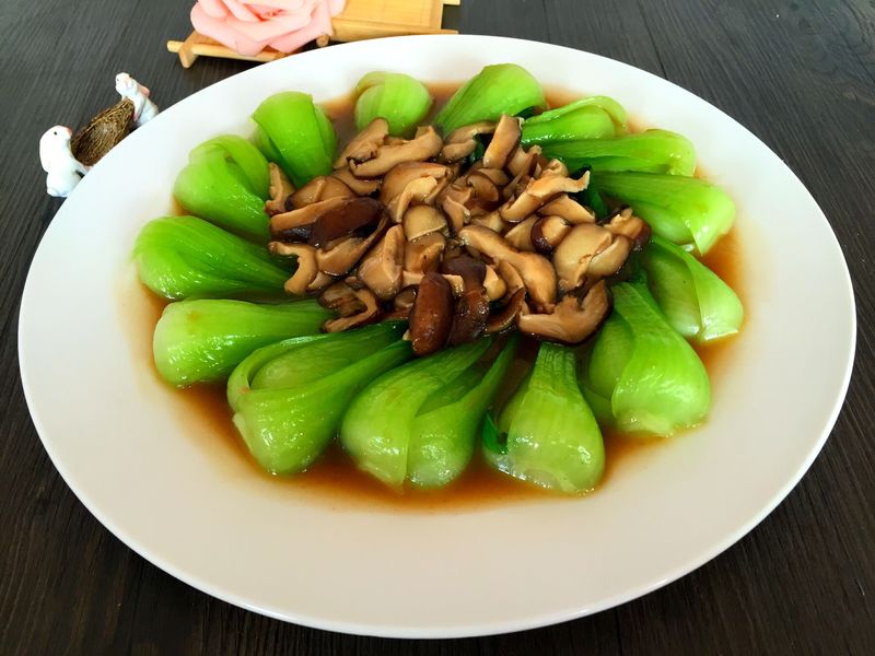 香菇烧菜心