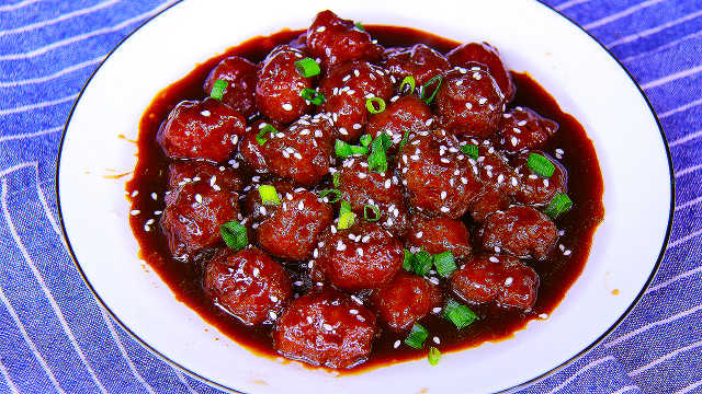 杨梅肉丸