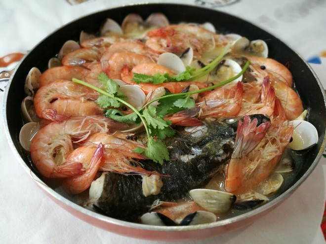 海鲜铁锅烧