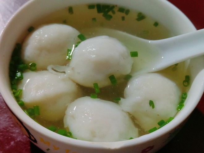 清汤鱼圆