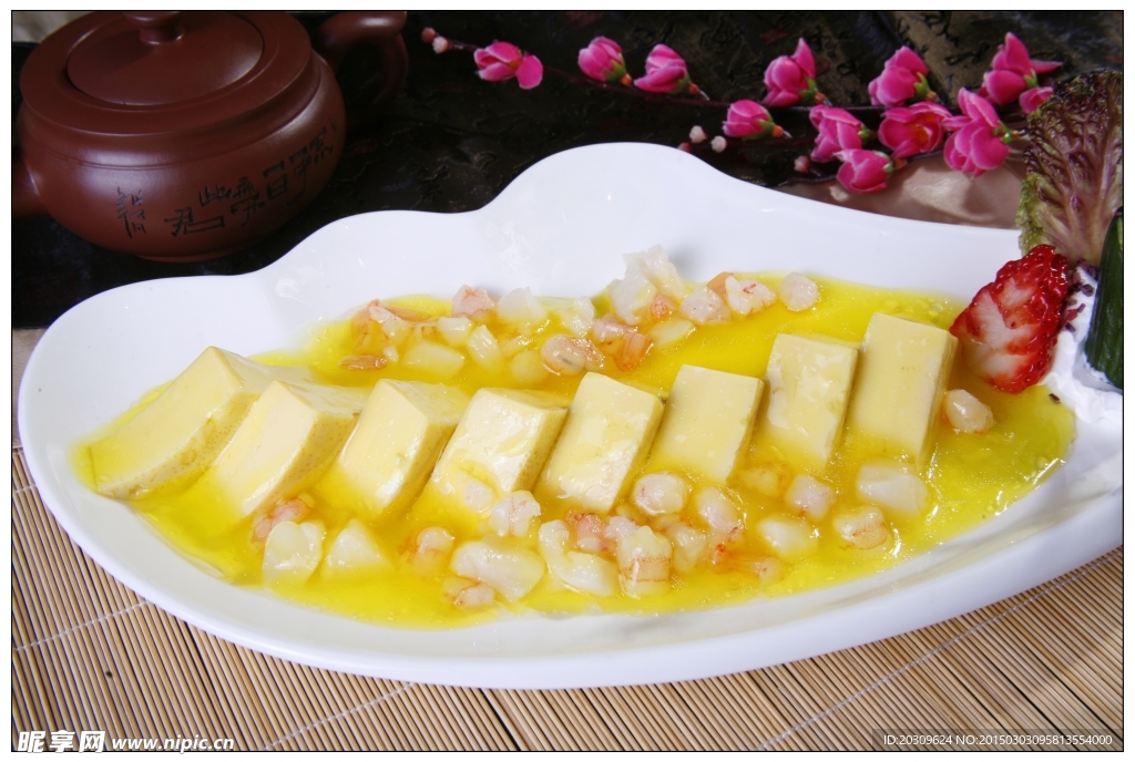 朝阳鸡蛋豆腐