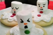 融化雪人圣诞饼干食谱，创意节日甜点制作教程