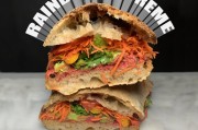 彩虹至尊三明治食谱，健康多层蔬菜三明治详细做法