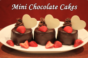 浪漫迷你巧克力蛋糕食谱，三层甘纳许奶油夹心制作教程