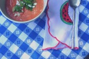 西瓜冷汤做法，清新解暑的西班牙传统冷汤改良食谱