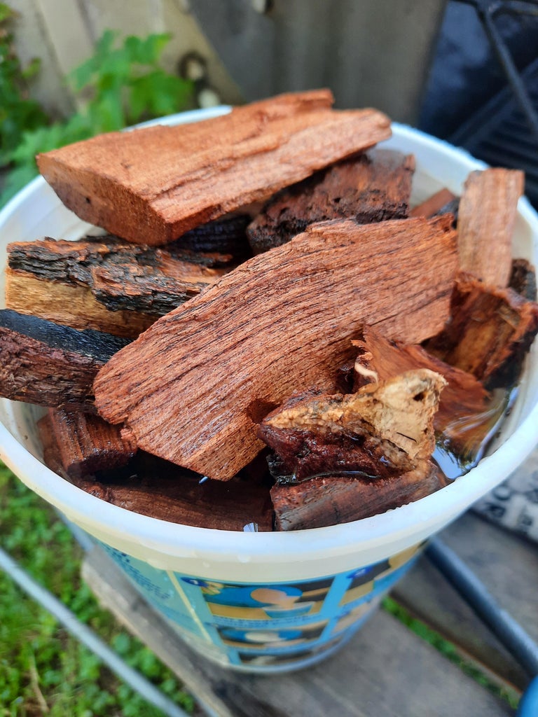 Prepare Smoking Chips.