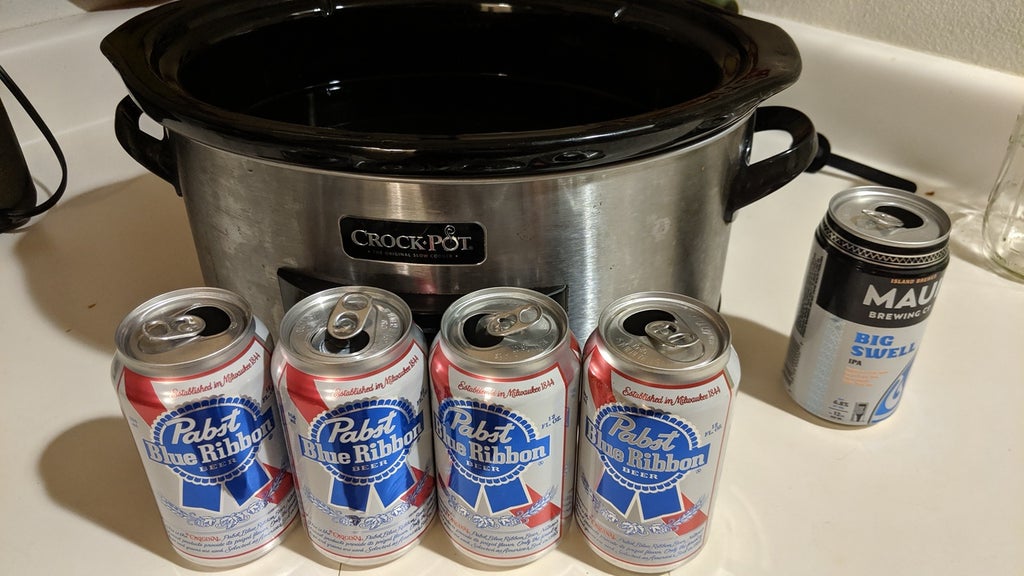 准备排骨并开始烹煮