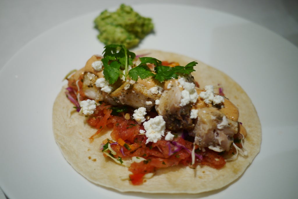 西瓜鱼塔可配阿斗波酱