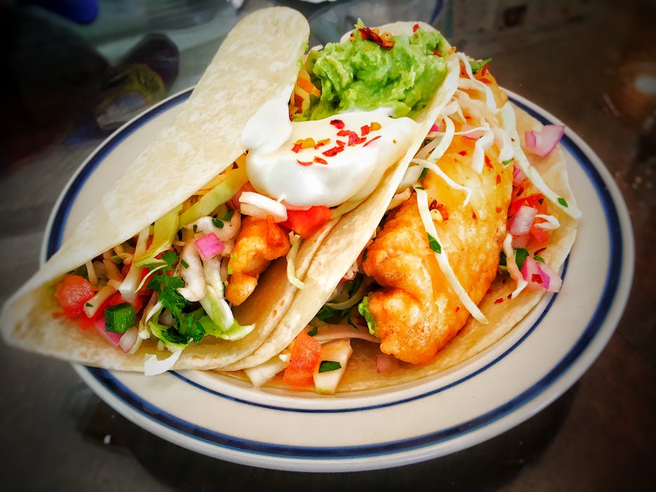 墨西哥辣味脆鱼玉米饼