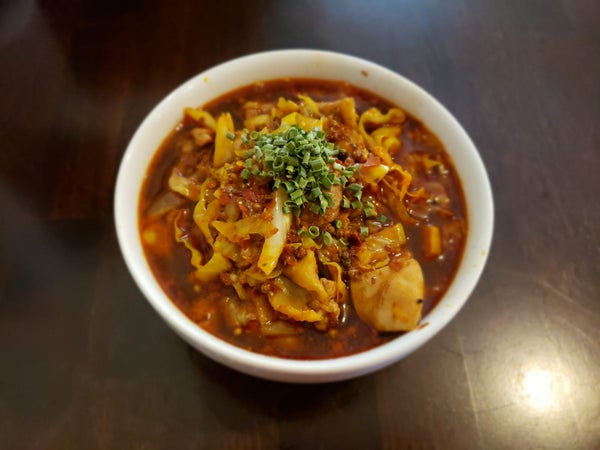 川味麻辣火辣菊花面