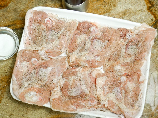 烹饪前一天：腌制鸡肉