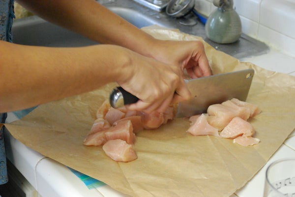 处理鸡肉