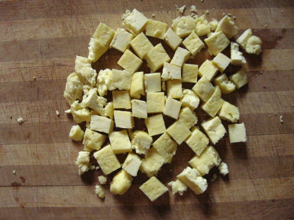 如何制作印度奶酪Paneer