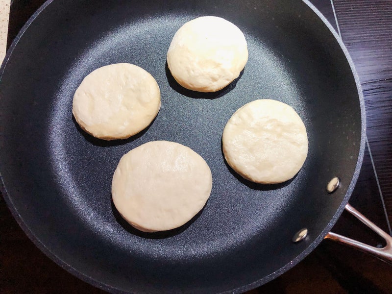 英式松饼 4: 烹制松饼