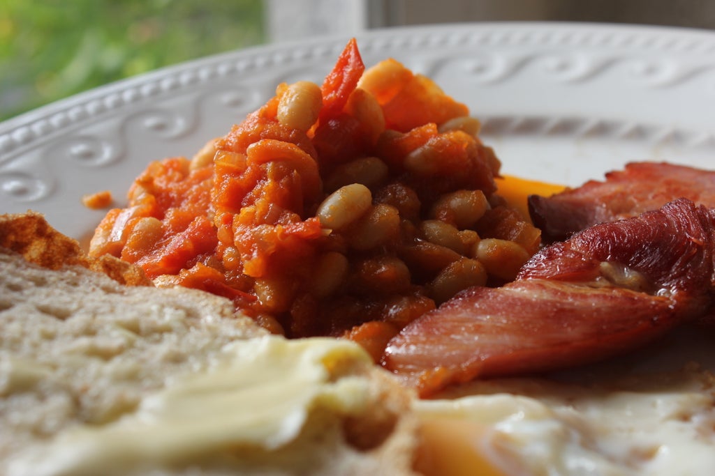 Stove-top 'Boston Baked Beans' Variation - English Breakfast Side Dish