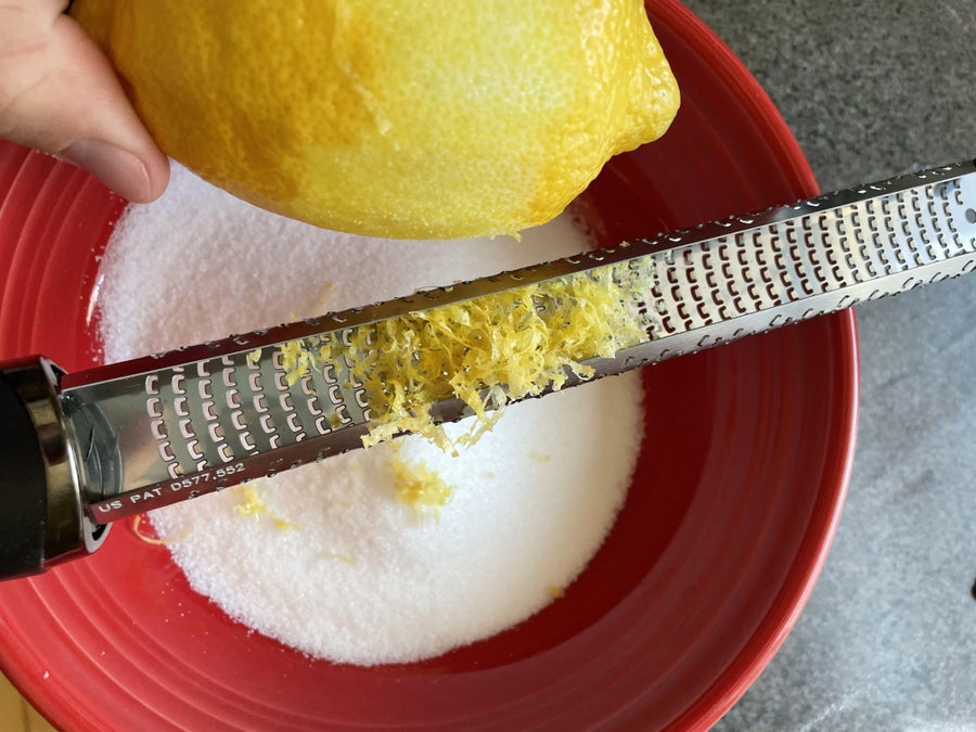 抹柠檬馅料+蓝莓