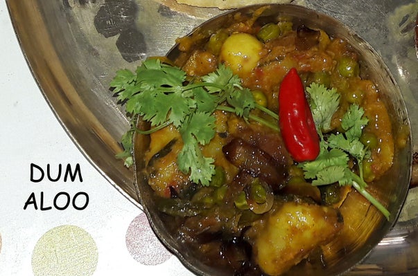 杜姆阿卢（Dum Aloo）