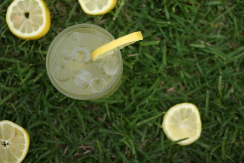 搭配冰块柠檬享用！