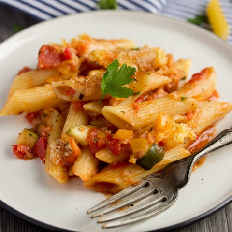 如何制作简易单锅蔬菜意面烘烤