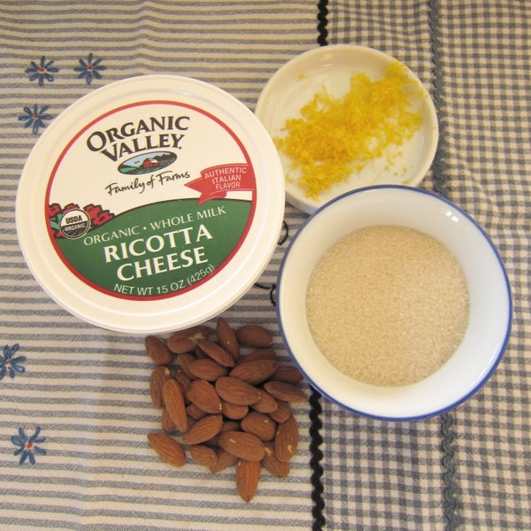 制作柠檬乳清馅