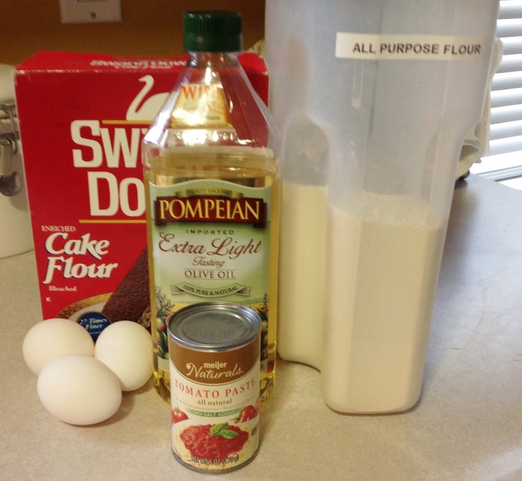 材料准备与面团混合