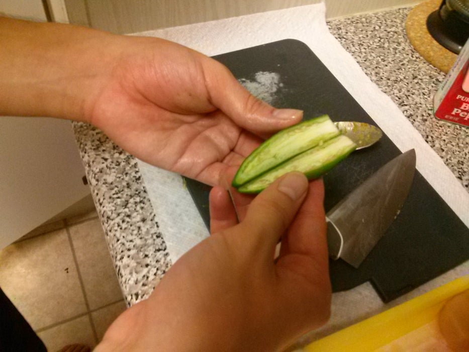 准备塞拉诺辣椒