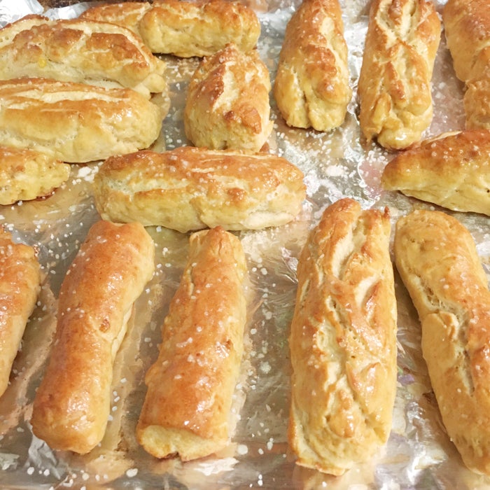 无麸质软椒盐卷饼