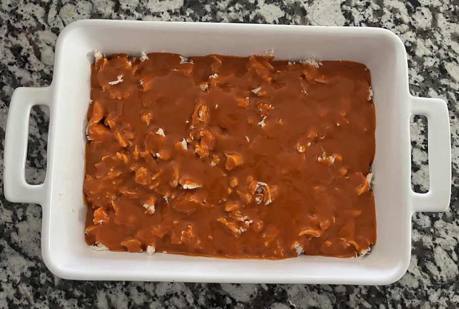 混合鸡肉与鸡翅酱