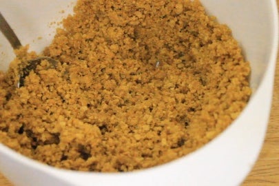 制作全麦饼干底