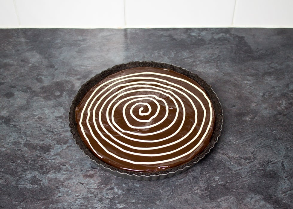 制作白巧蜘蛛网