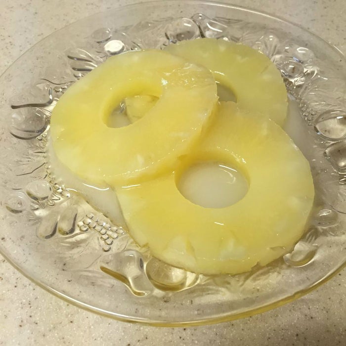 Variation 2: Cold Pineapple With Pina Colada Shell