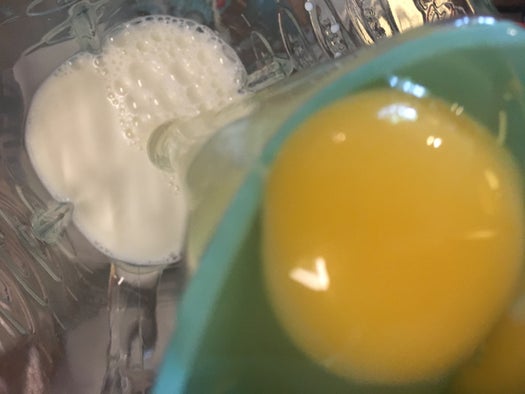 准备蛋奶糊