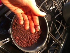 制作月饼馅料（红豆）