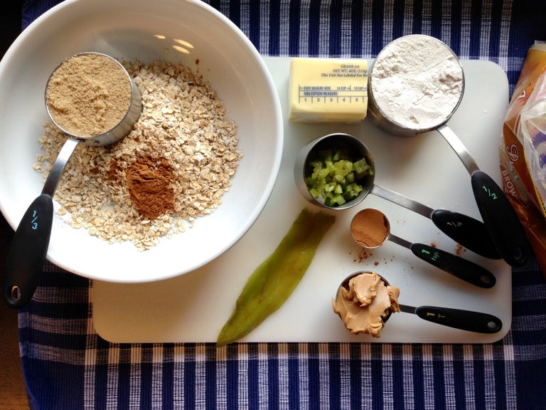 先混合干性材料