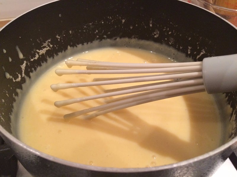 制作橙子卡仕达酱