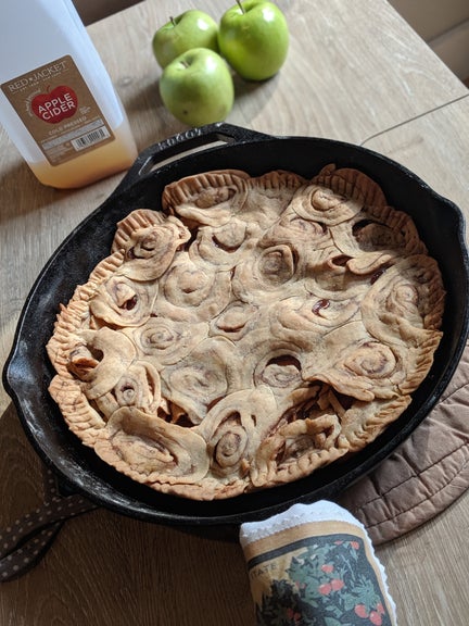 肉桂卷饼皮苹果派
