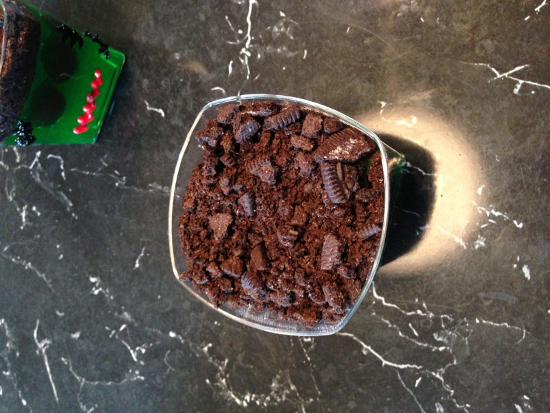 颈部螺栓与头发