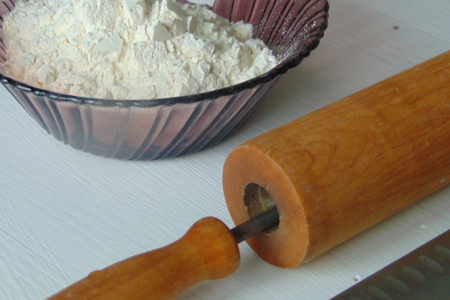 步骤3-擀制面卷