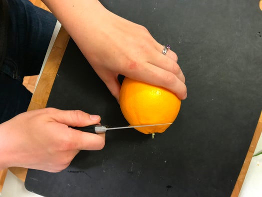 处理橙子